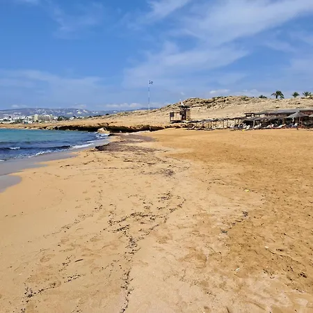 With Sea View! Апартаменты Хлоракас