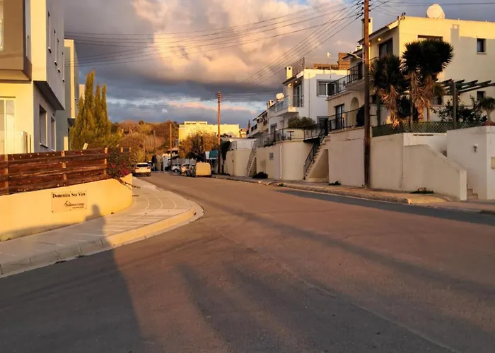 Apartament With Sea View! Klorakas